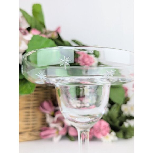 Set of 2 Vintage Margarita Glasses Pair of Elegant Etched Star 1960s Stemware - Picture 2 of 7